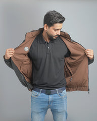 Men's Lightweight Hooded Puffer Jacket with Contrast Lining