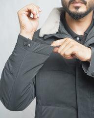 Men's Puffer Jacket with Faux Fur Collar - Insulated Winter Coat