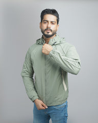 Men's Stylish Hooded Windbreaker Jacket - Lightweight & Water Resistant