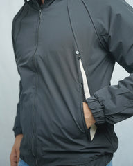 Men's Stylish Hooded Windbreaker Jacket - Lightweight & Water Resistant