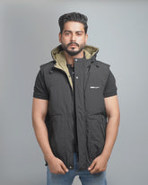 Men's Hooded Puffer Vest with Plush Lining - Warm and Insulated Sleeveless Outerwear