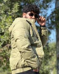 Men's Lightweight Hooded Puffer Jacket with Contrast Lining