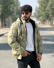 Men's Lightweight Hooded Puffer Jacket with Contrast Lining