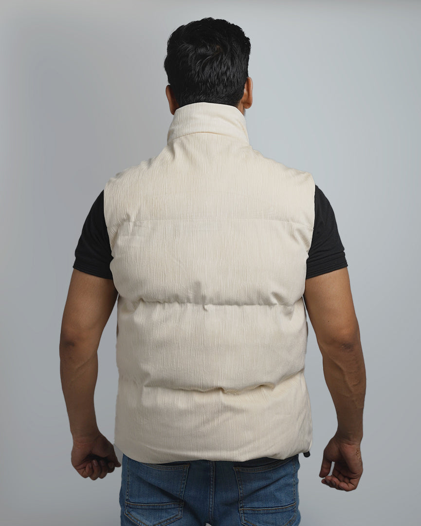 Men's Textured Puffer Vest with Utility Pockets - Insulated Sleeveless Outerwear